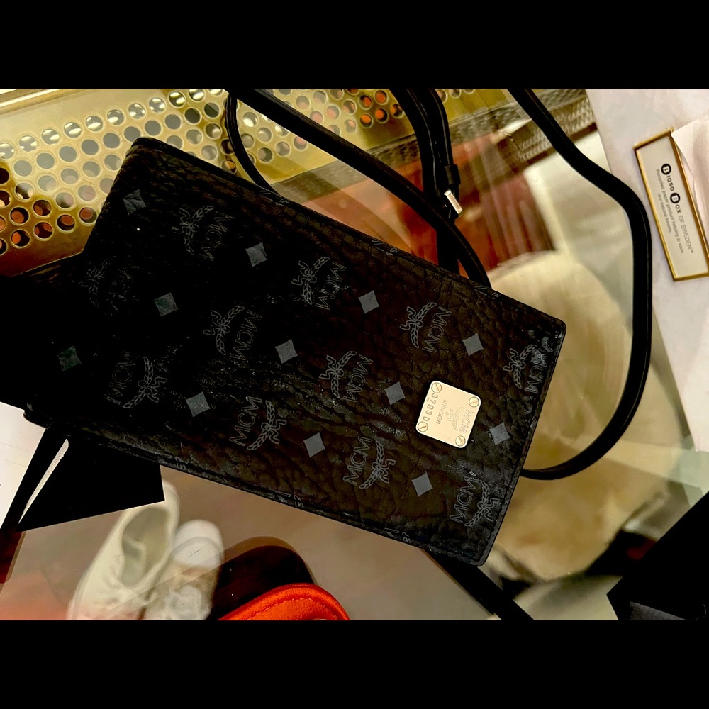 Mcm crossbody iphone wallet